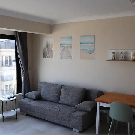 Bella Vista アパート コクセッド